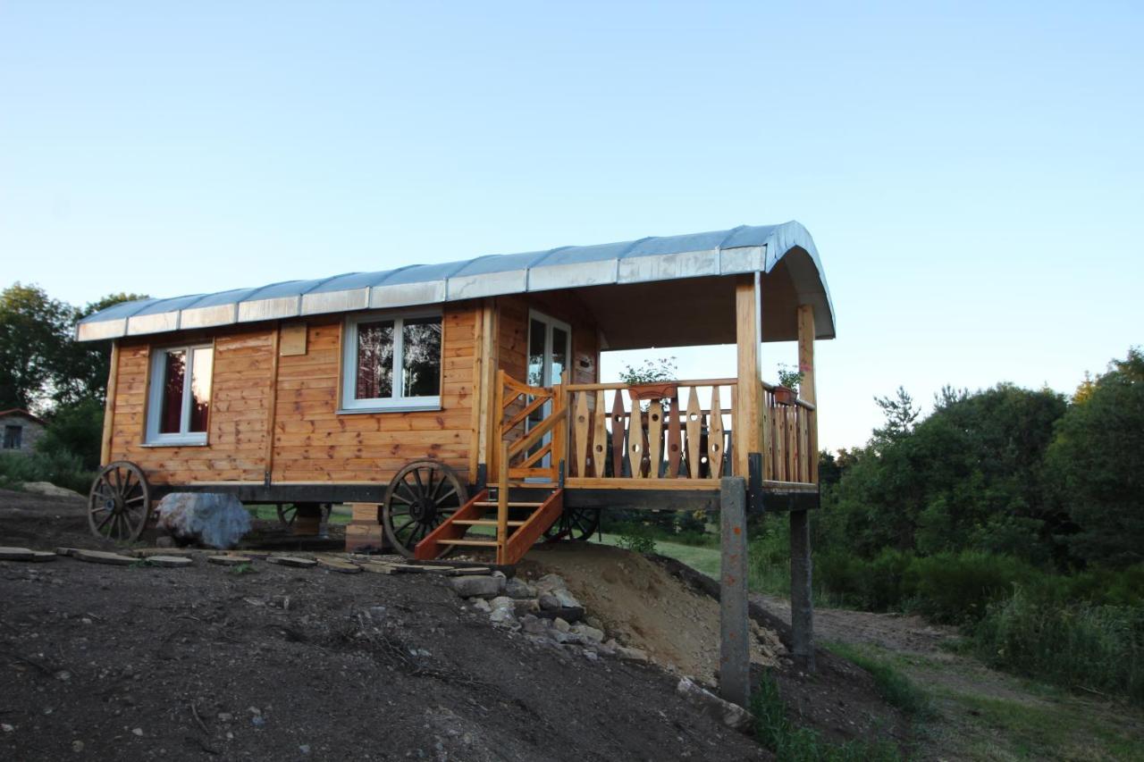 Campsite Roulotte Imperiale Perchee- *