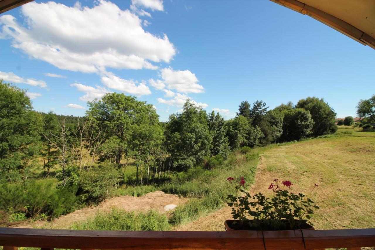 Campsite Roulotte Imperiale Perchee-